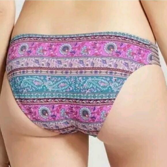 Boho Stripe Print Bikini from Shade & Shore - Picture 16 of 16